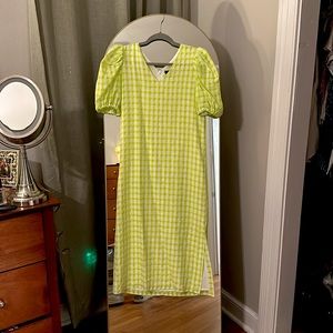 HALOGEN Puff Sleeve Midi Gerie Gingham dress